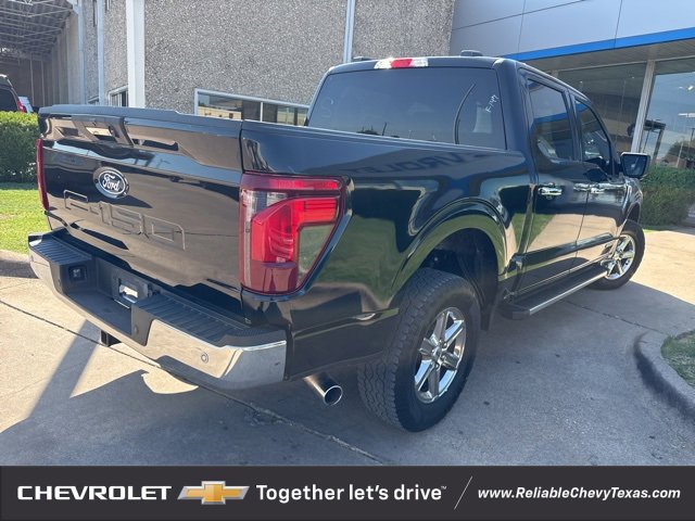 2024 Ford F-150 XLT photo 2