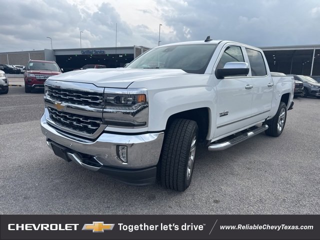 2017 Chevrolet Silverado 1500 Texas Edition LTZ photo 3