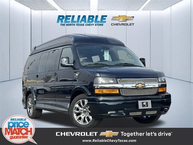 2025 Chevrolet Express Cargo Work Van's photo