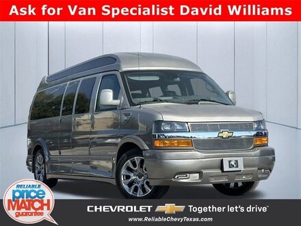 2025 Chevrolet Express Cargo 2500 WT Van