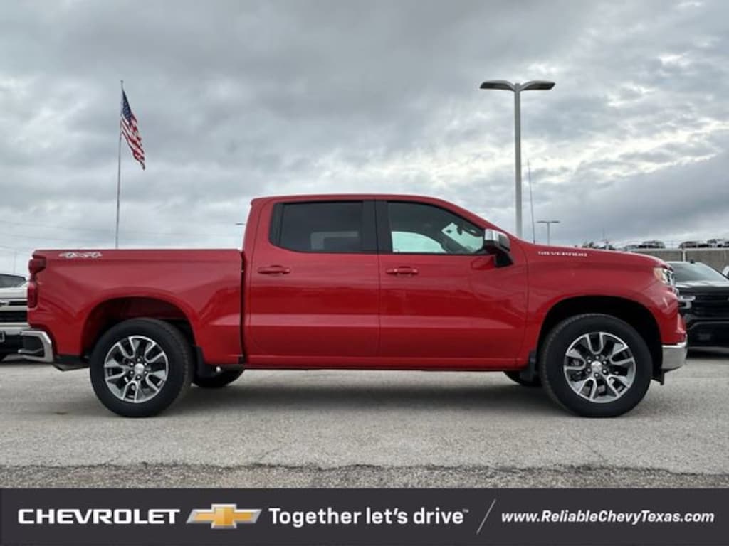 New 2026 Chevrolet Silverado 1500 LT Truck Crew Cab