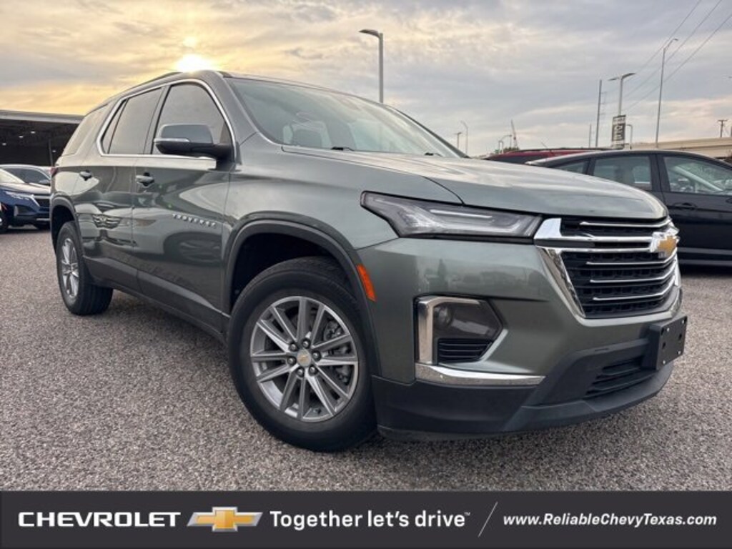 Certified 2022 Chevrolet Traverse LT Cloth SUV