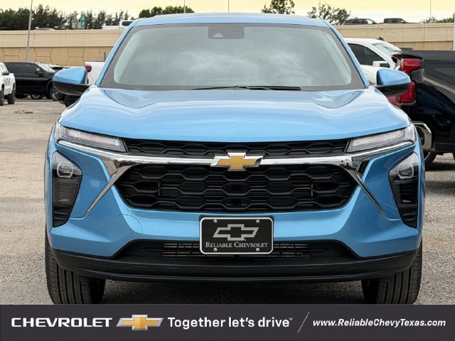 2026 Chevrolet Trax LS - Photo 8