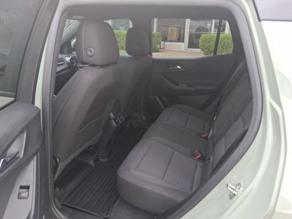Used 2025 Chevrolet Equinox LT SUV