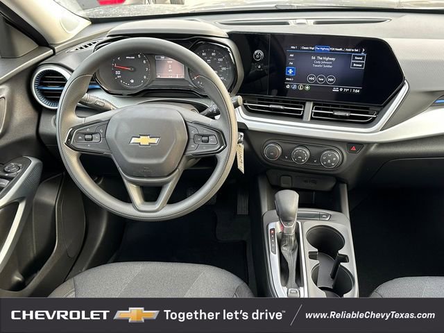 2026 Chevrolet Trax LS - Photo 11