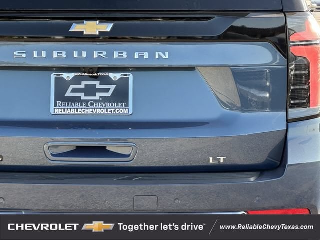 2026 Chevrolet Suburban LT - Photo 7