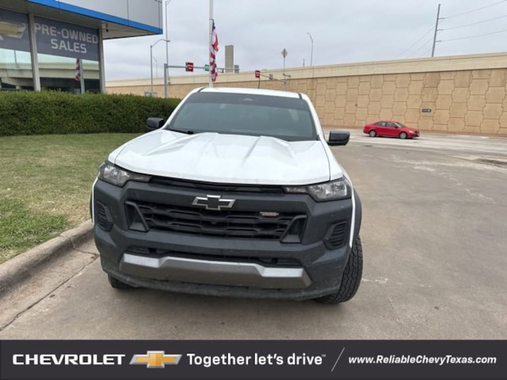 Used 2023 Chevrolet Colorado Trail Boss Truck Crew Cab