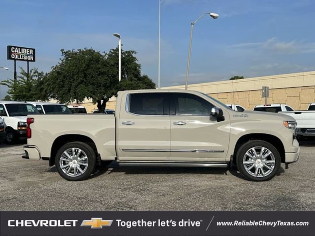 New 2026 Chevrolet Silverado 1500 High Country Truck Crew Cab