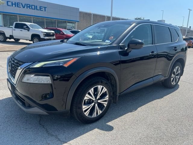 Used 2022 Nissan Rogue SV with VIN 5N1BT3BA9NC683132 for sale in Richardson, TX