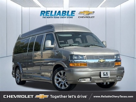 2025 Chevrolet Express Cargo 2500 WT Van