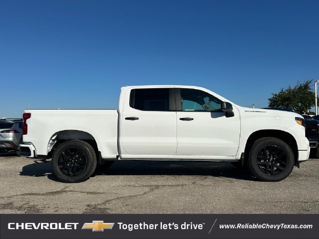 2026 Chevrolet Silverado 1500 Custom - Photo 2