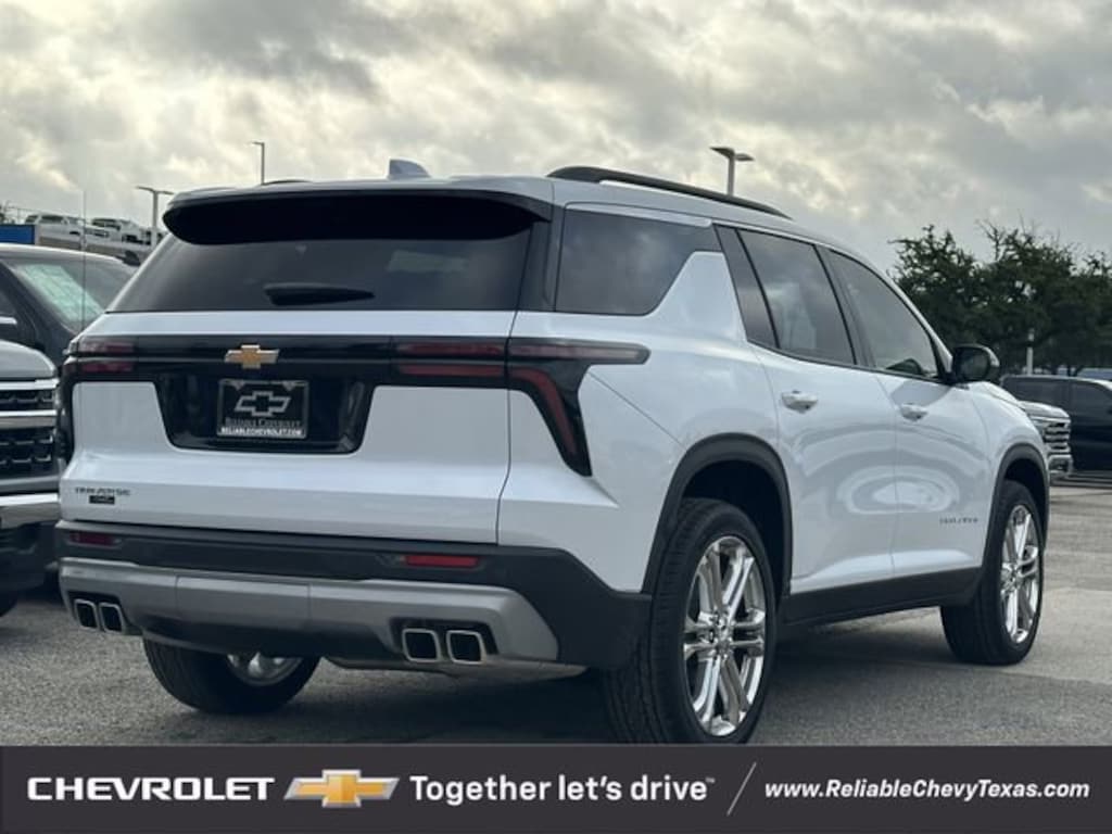 New 2026 Chevrolet Traverse LT SUV
