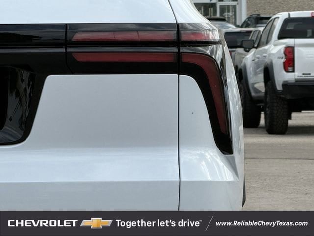 2026 Chevrolet Traverse LT - Photo 8