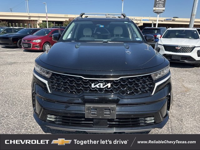 2022 Kia Sorento EX photo 2