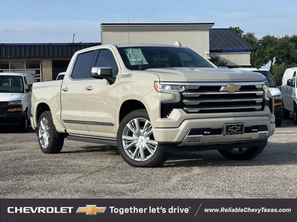 New 2026 Chevrolet Silverado 1500 High Country Truck Crew Cab