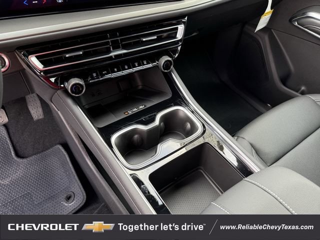 2026 Chevrolet Traverse LT - Photo 16