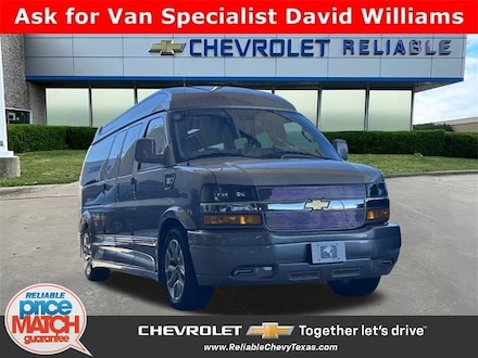 2025 Chevrolet Express Cargo 2500 WT Van