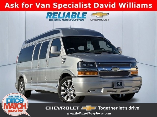 2025 Chevrolet Express Cargo Work Van's photo