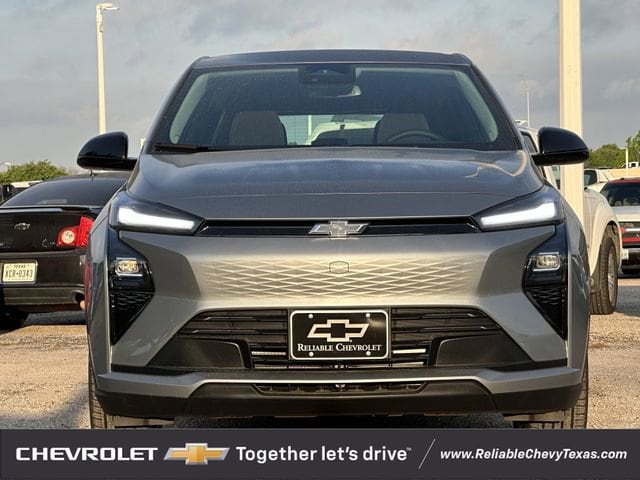 2027 Chevrolet Bolt LT - Photo 7