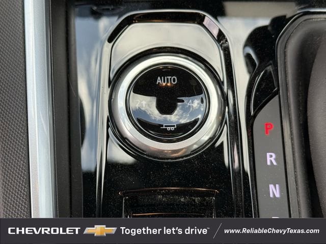 2026 Chevrolet Colorado LT - Photo 19