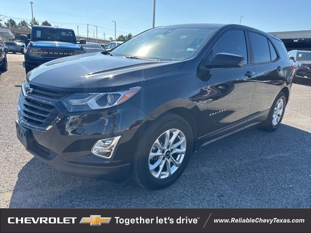 2020 Chevrolet Equinox LS photo 3