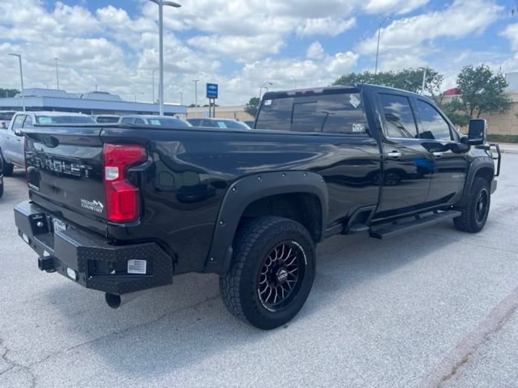 Used 2022 Chevrolet Silverado 2500 HD High Country Truck Crew Cab