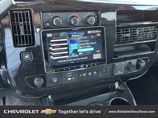 2025 Chevrolet Express Cargo Work Van - Photo 20