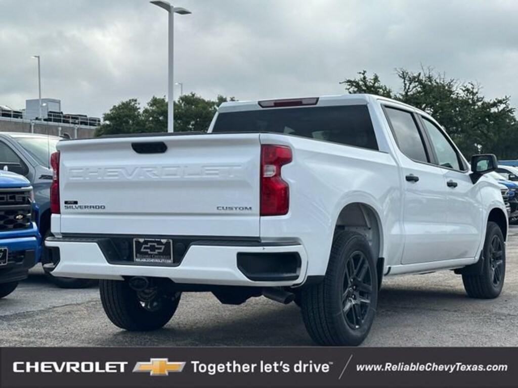 New 2026 Chevrolet Silverado 1500 Custom Truck Crew Cab