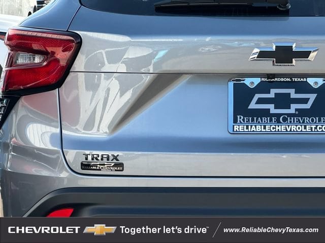2026 Chevrolet Trax LT - Photo 8