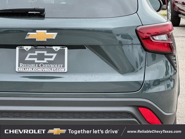 2026 Chevrolet Trax LS - Photo 7