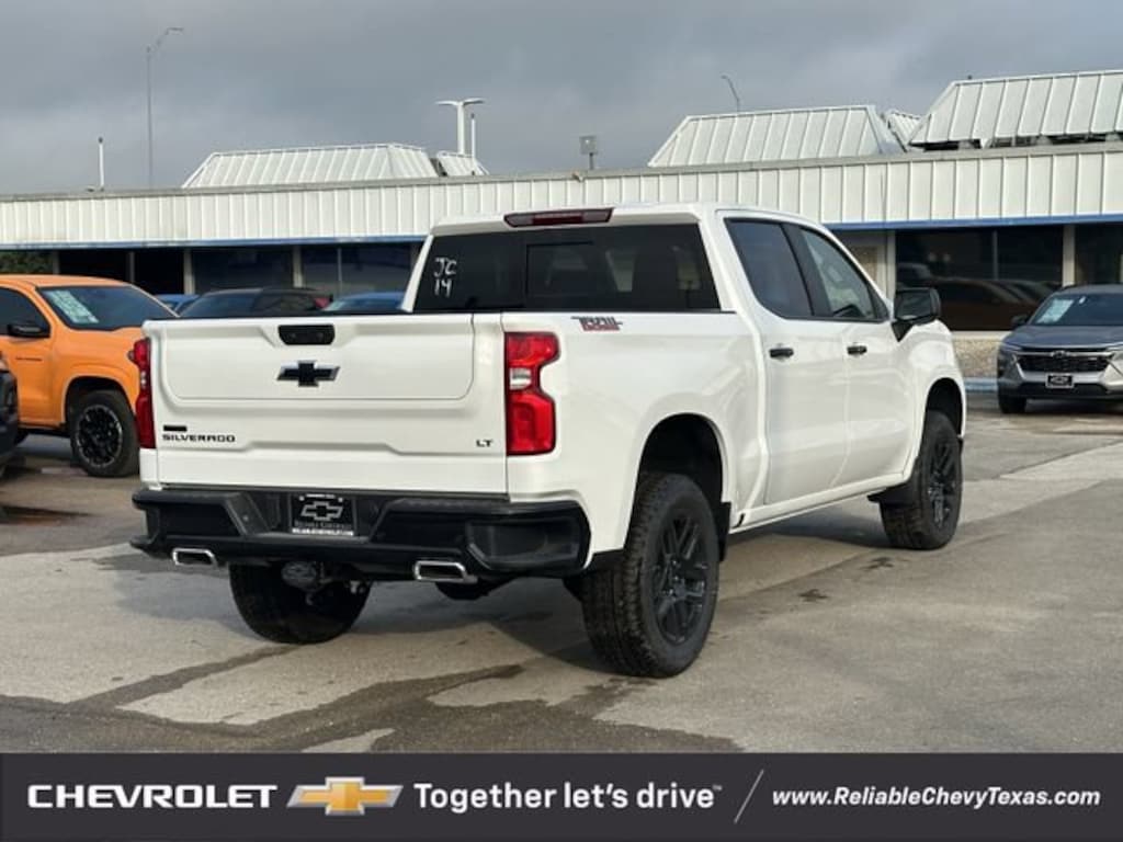 New 2026 Chevrolet Silverado 1500 LT Trail Boss Truck Crew Cab