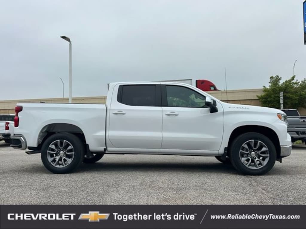 New 2026 Chevrolet Silverado 1500 LT Truck Crew Cab