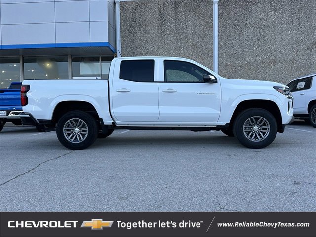 2026 Chevrolet Colorado LT photo 3