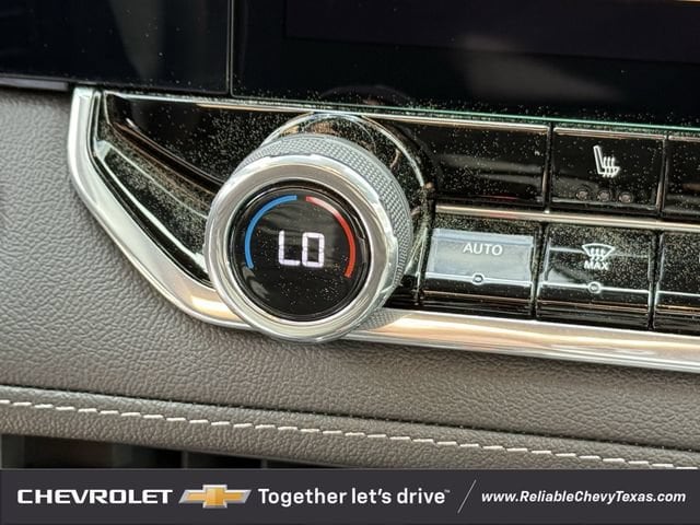 2026 Chevrolet Colorado LT - Photo 23