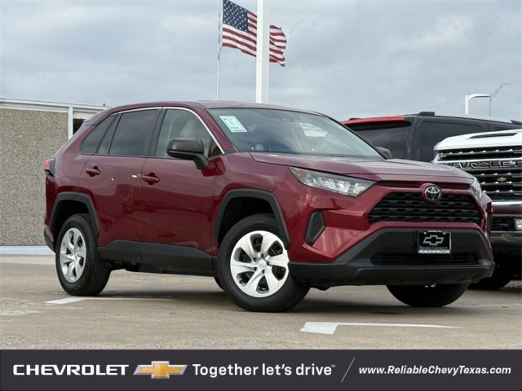 Used 2022 Toyota RAV4 LE SUV