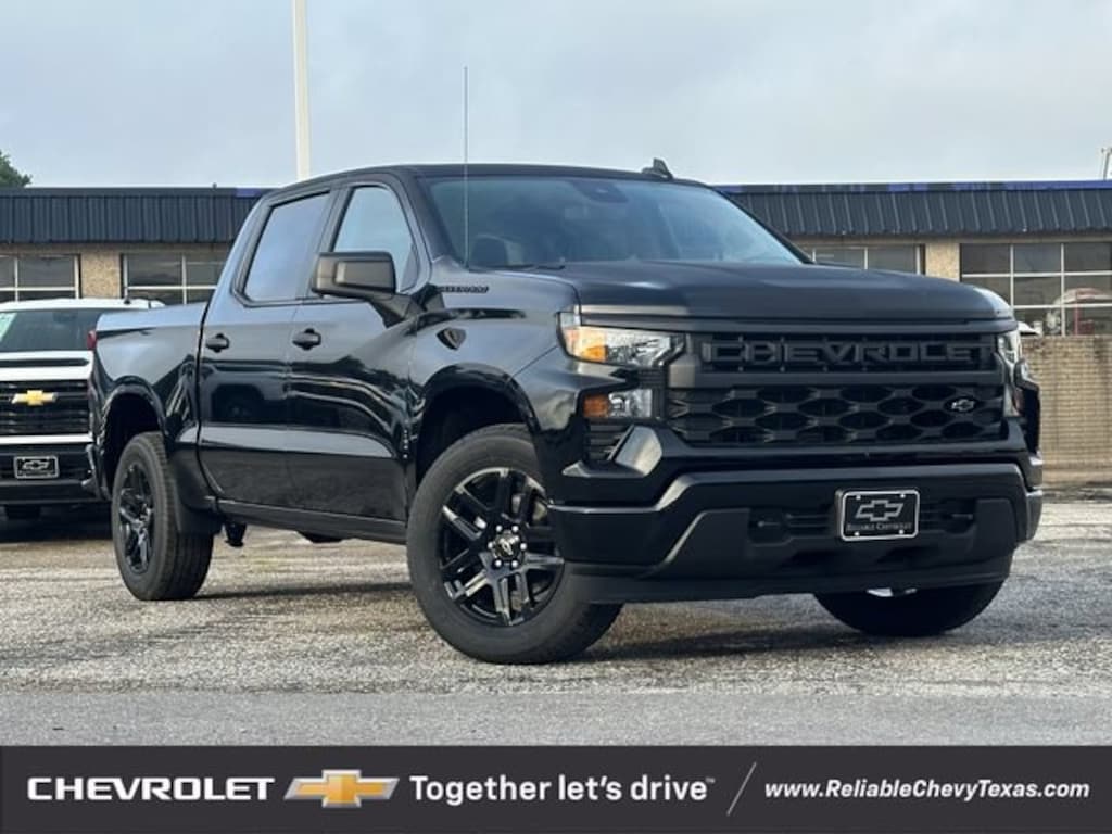 New 2026 Chevrolet Silverado 1500 Custom Truck Crew Cab