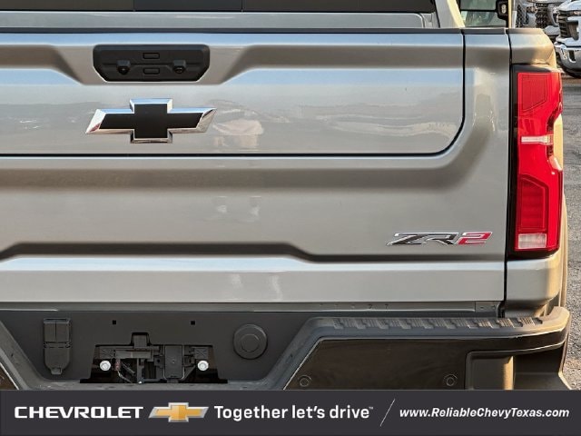 2026 Chevrolet Silverado 2500 HD ZR2 - Photo 7