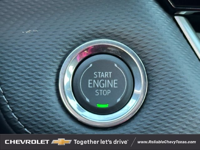 2027 Chevrolet Equinox LT - Photo 18