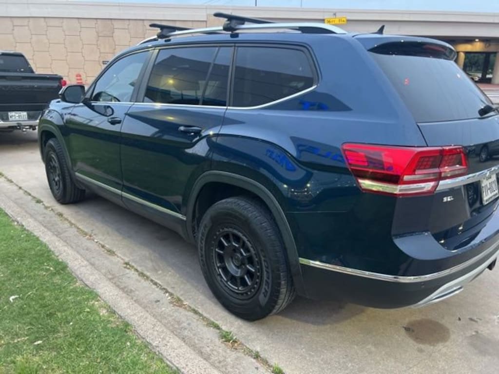 Used 2019 Volkswagen Atlas 3.6L V6 SEL SUV