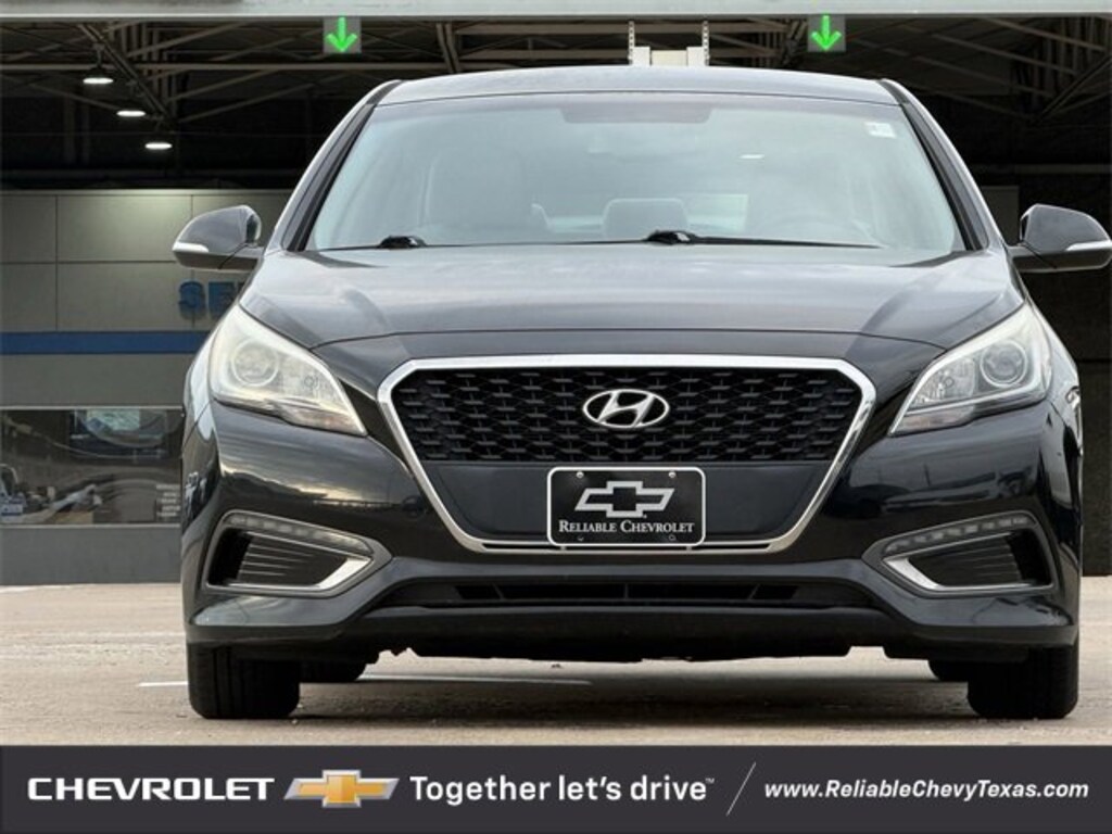 Used 2016 Hyundai Sonata Hybrid SE Sedan