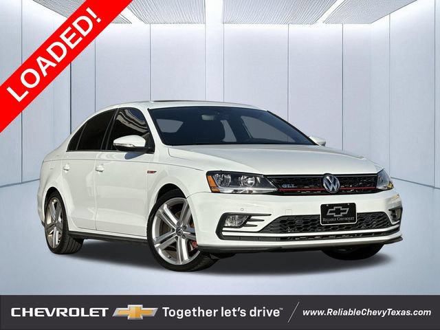 White 2017 Volkswagen Jetta GLI Sedan Front-Wheel Drive 6-Speed Dual Clutch