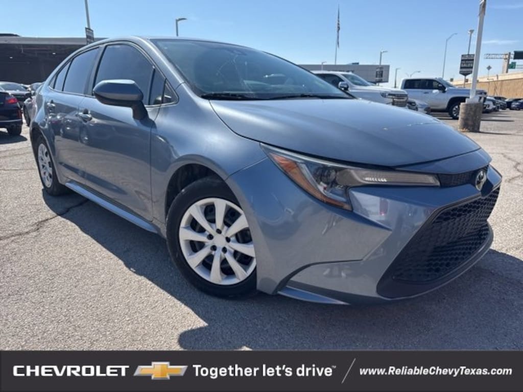 Used 2022 Toyota Corolla LE Sedan