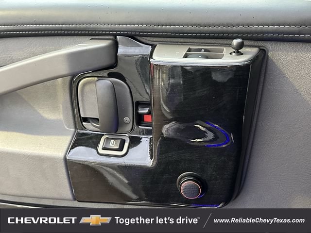 2025 Chevrolet Express Cargo Work Van - Photo 27