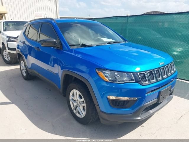 Blue 2018 Jeep Compass SUV / Crossover Front-Wheel Drive 6-Speed Automatic