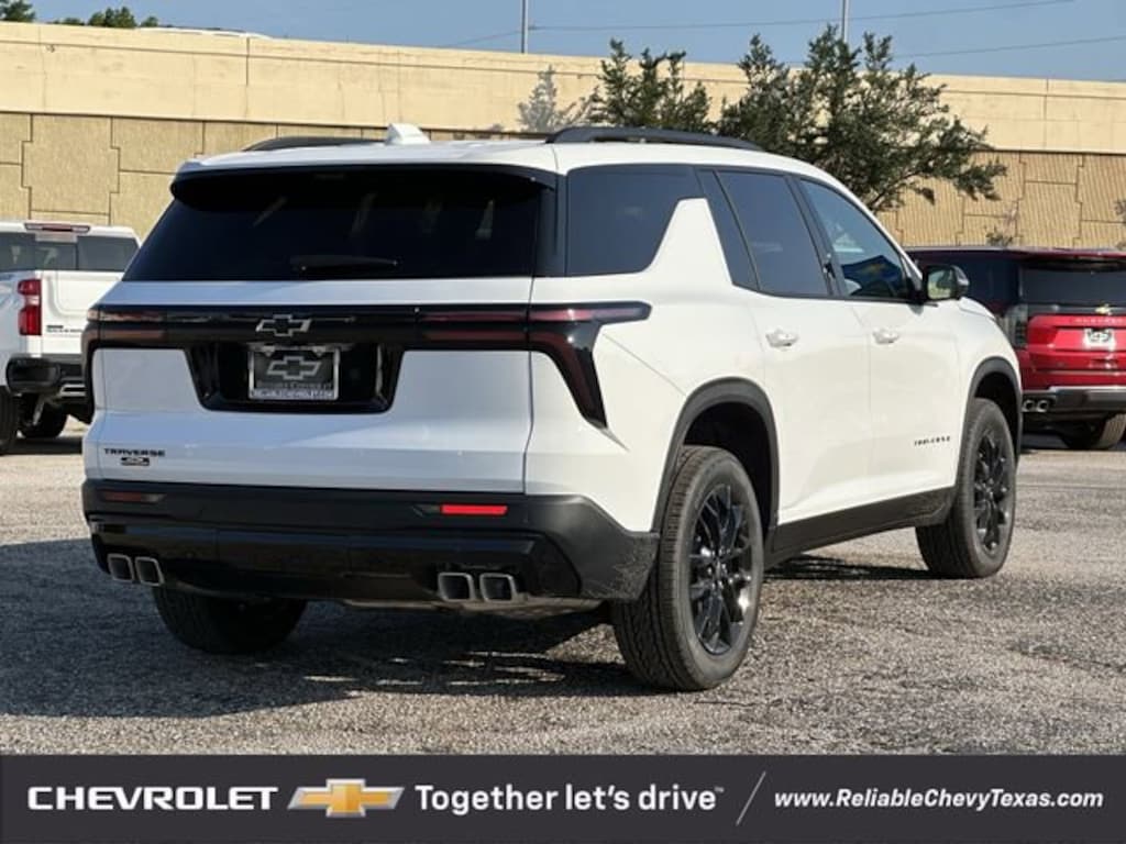 New 2026 Chevrolet Traverse LT SUV