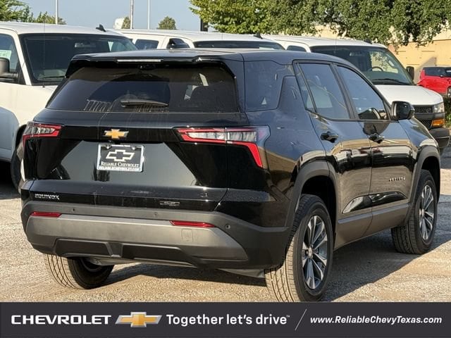 2027 Chevrolet Equinox LT - Photo 6