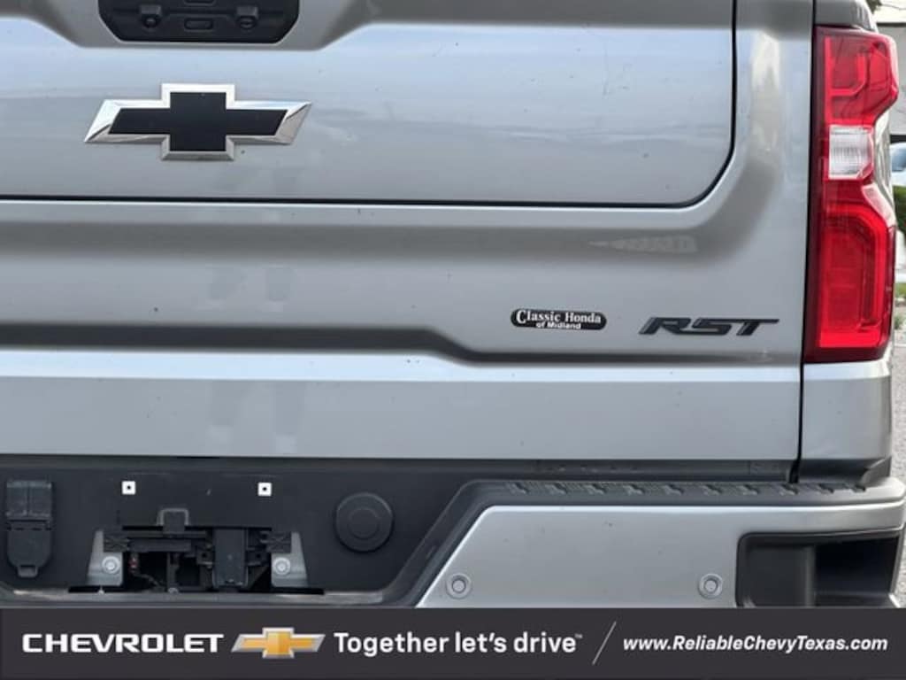 Used 2024 Chevrolet Silverado 1500 RST Truck Crew Cab