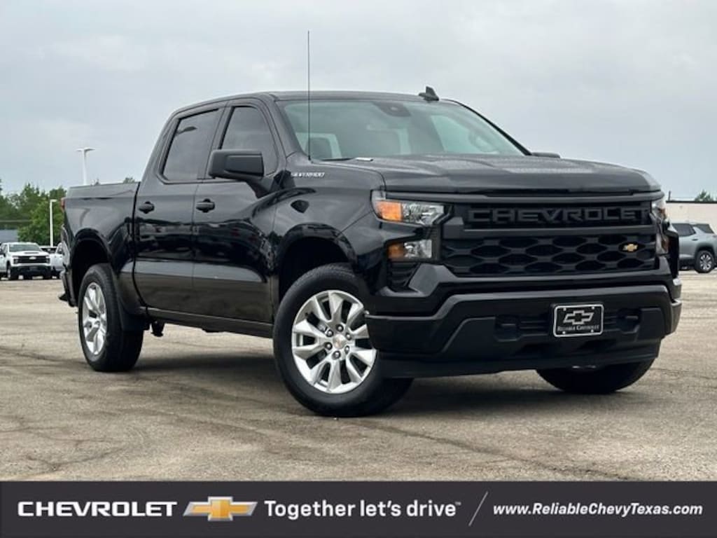 New 2026 Chevrolet Silverado 1500 Custom Truck Crew Cab