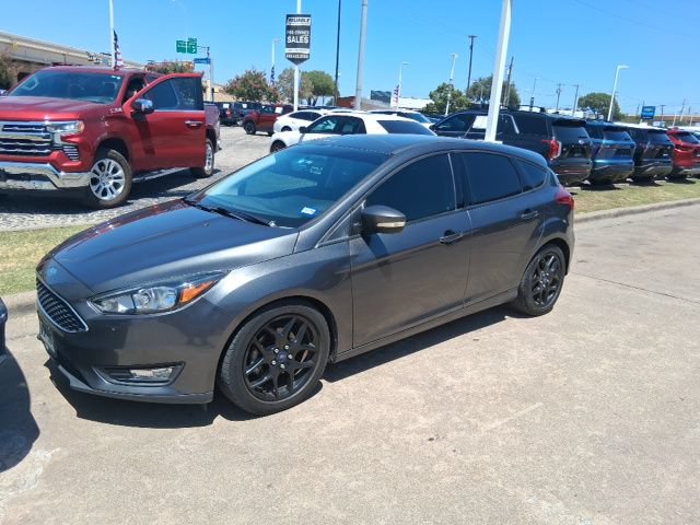 Used 2016 Ford Focus SE with VIN 1FADP3K25GL388497 for sale in Richardson, TX