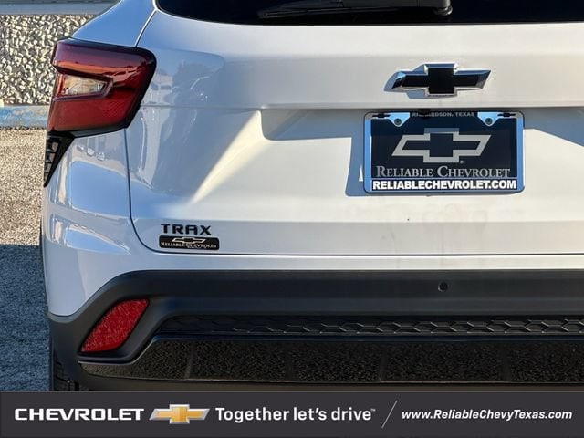 2026 Chevrolet Trax RS - Photo 6